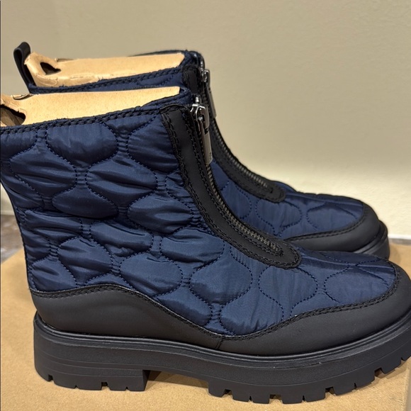 Lucky Brand Navy and Black Quilted Boots - Picture 3 of 5